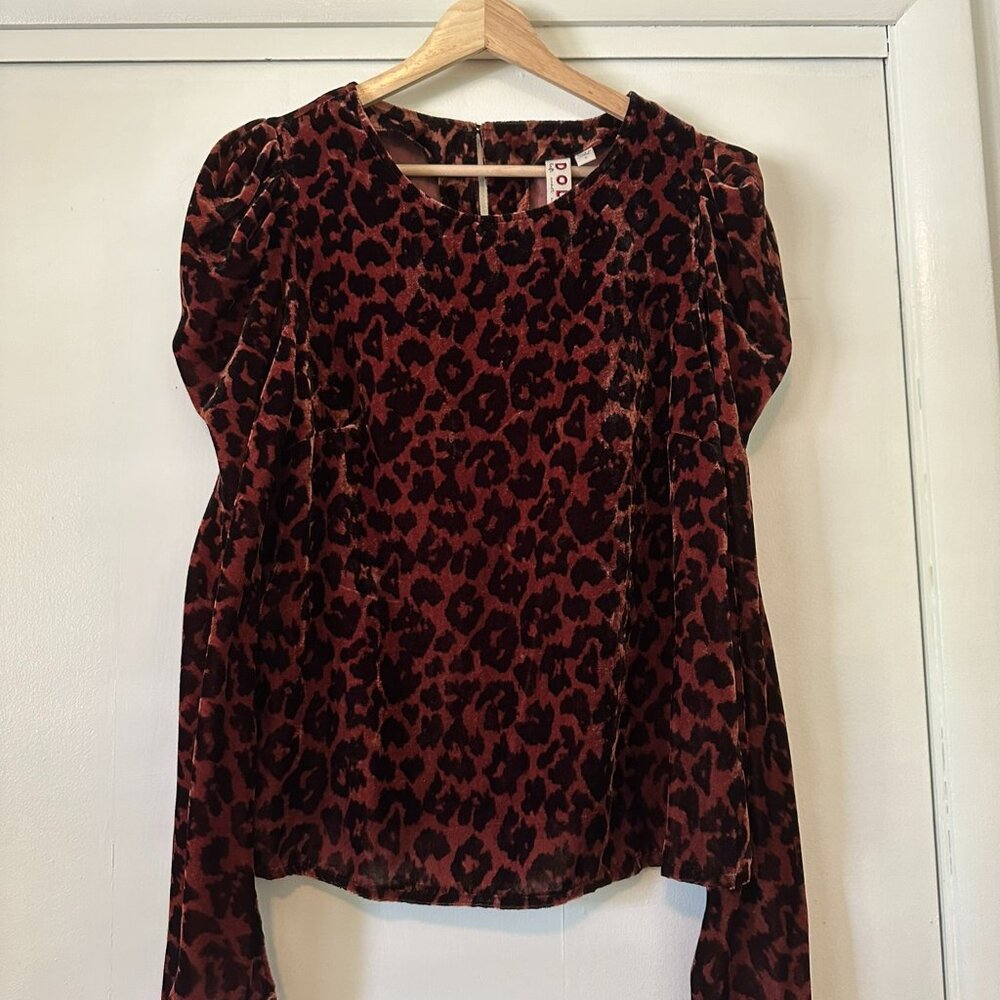 Anthropologie Dolan Puff Sleeve Velvet Leopard Long Sleeve Top